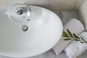 Santorini Traditional Suites