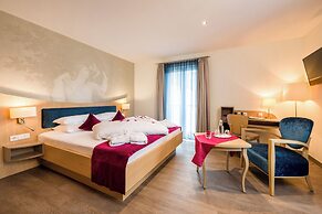 Villa Ludwig Suite Hotel & Chalet