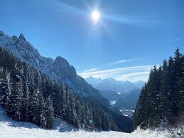 Villa Ludwig Suite Hotel & Chalet