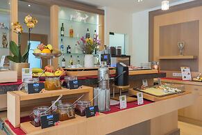 Villa Ludwig Suite Hotel & Chalet