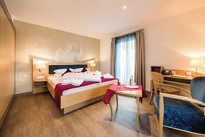 Villa Ludwig Suite Hotel & Chalet