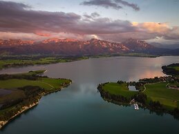 Villa Ludwig Suite Hotel & Chalet