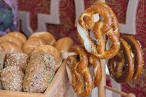 Villa Ludwig Suite Hotel & Chalet