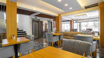 Kafkas Hotel