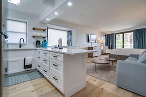 Beachside Towers at Sandestin by Panhandle Getaways