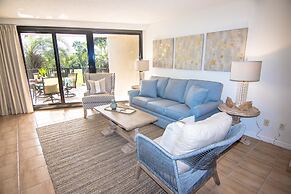 Beachside Towers at Sandestin by Panhandle Getaways