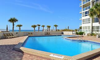 Beachside Towers at Sandestin by Panhandle Getaways