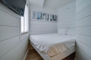 Beachside Towers at Sandestin by Panhandle Getaways