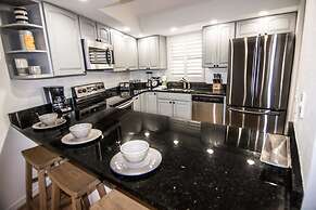 Beachside Towers at Sandestin by Panhandle Getaways