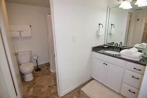 Beachside Towers at Sandestin by Panhandle Getaways