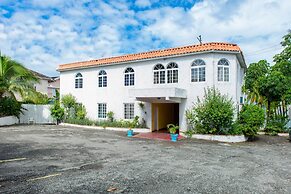 Tropical Beach Suite