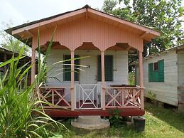 Beach Road Cottages at Jah Bs