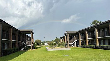 At Home Inn & Suites