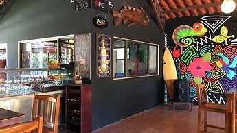 Roxy Fishing Club Y Hotel