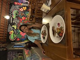 Roxy Fishing Club Y Hotel