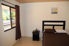 Roxy Fishing Club Y Hotel