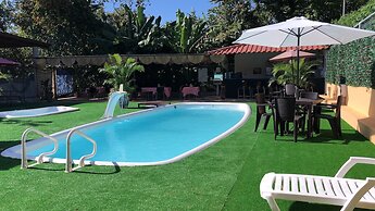 Roxy Fishing Club Y Hotel