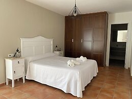 Aparthotel Vistamar