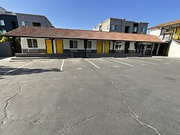 Escondido Inn