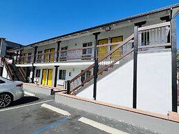Escondido Inn