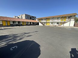 Escondido Inn