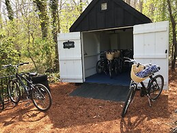 The Platinum Pebble Boutique Inn - Adults Only