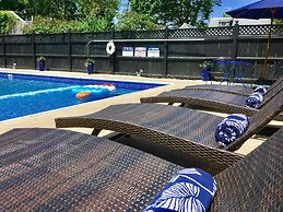 The Platinum Pebble Boutique Inn - Adults Only