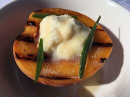 The Platinum Pebble Boutique Inn - Adults Only