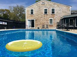 The Platinum Pebble Boutique Inn - Adults Only