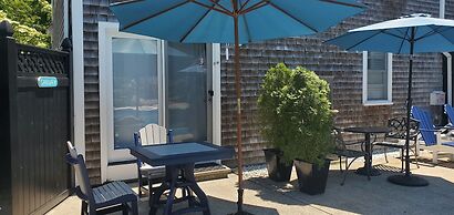 The Platinum Pebble Boutique Inn - Adults Only