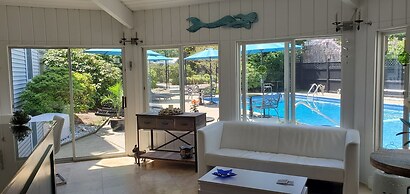 The Platinum Pebble Boutique Inn - Adults Only