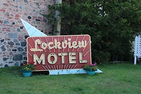 Lockview Motel