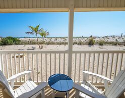 Drifting Sands Oceanfront Hotel