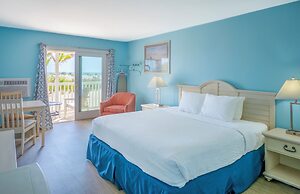 Drifting Sands Oceanfront Hotel