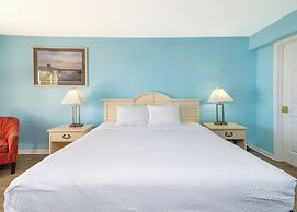 Drifting Sands Oceanfront Hotel
