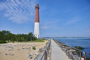 Drifting Sands Oceanfront Hotel