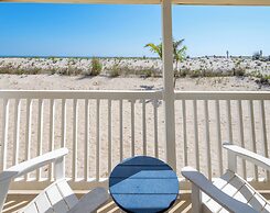 Drifting Sands Oceanfront Hotel