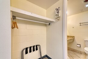 Blockade Runner Motor Inn