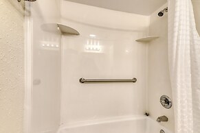 Blockade Runner Motor Inn