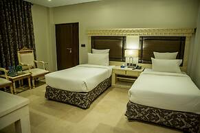 Chinar Family Resort