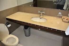 Chinar Family Resort