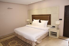 Chinar Family Resort