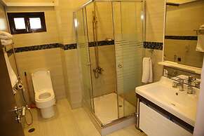 Chinar Family Resort