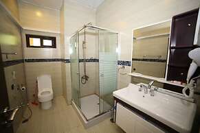 Chinar Family Resort