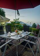 Chinar Family Resort