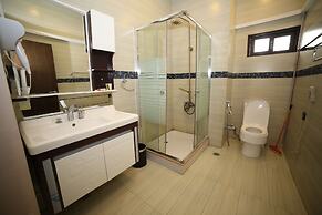 Chinar Family Resort