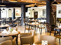 Golden Tulip Essential Tangerang