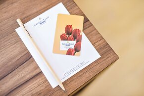 Golden Tulip Essential Tangerang