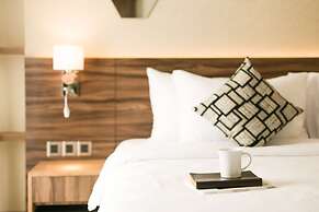 Golden Tulip Essential Tangerang