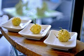 Lombok Astoria Hotel